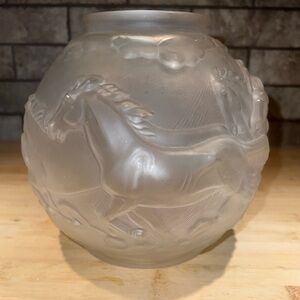 RARE Vintage 1930s Art Deco Satined Ball Vase by Karl Zentner Galloping Horses